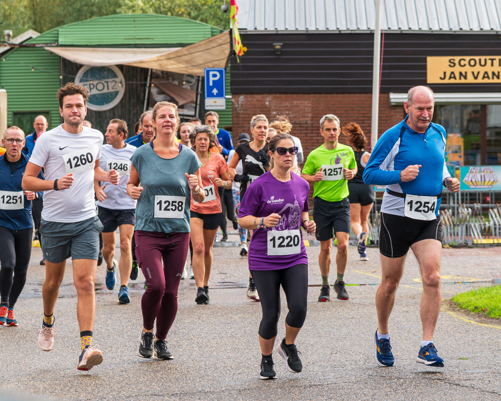 GOUDasfaltloop #14